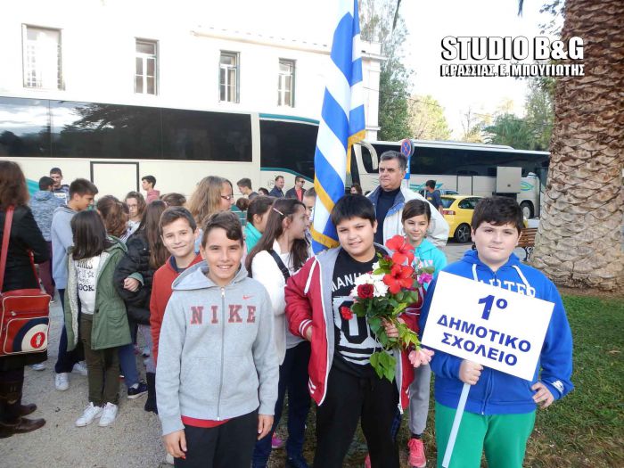 Οι μαθητές του Ναυπλίου τίμησαν τον Γορτύνιο Στάικο Σταϊκόπουλο (εικόνες)