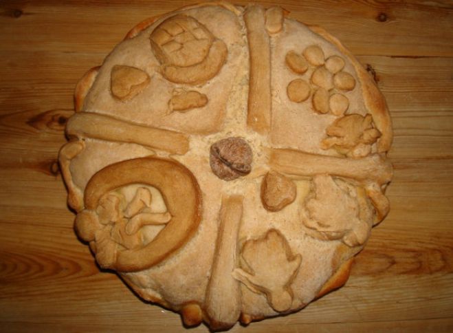 &quot;Χριστόψωμο&quot; | Το ευλογημένο ψωμί που φτιάχνεται στα σπίτια της Αρκαδίας