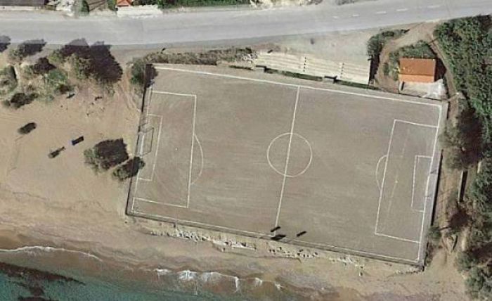 Το γήπεδο με τις πιο στραβές γραμμές είναι στην Πελοπόννησο!