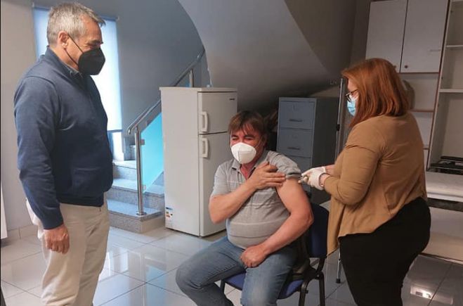 Εμβολιάστηκαν εργαζόμενοι του Δήμου Τρίπολης για την Ηπατίτιδα Α και Β - Το μήνυμα Τζιούμη (εικόνες)