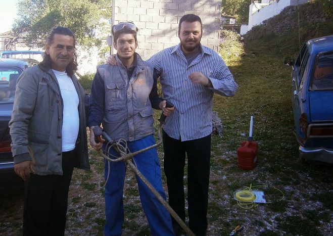 Ο εθελοντικός καθαρισμός στο Ορεινό Κορακοβούνι (vd)