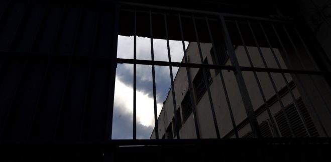 Θεσσαλονίκη | Αυτοκτόνησε στο κρατητήριο ο Γεωργιανός που δολοφόνησε την 56χρονη σύντροφό του