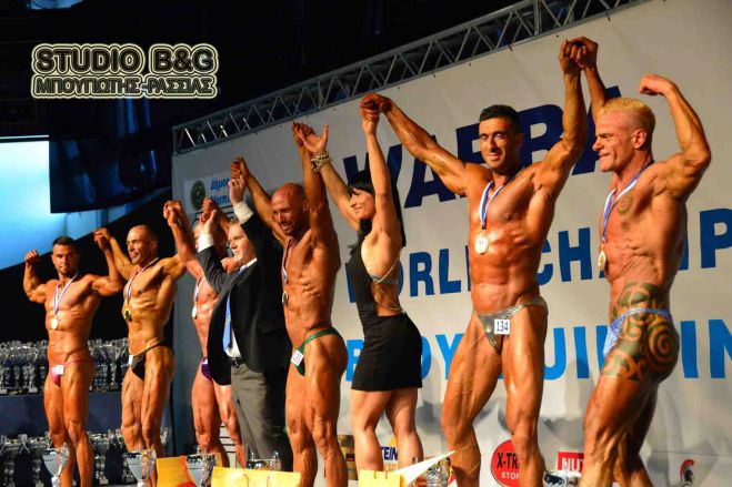 Εντυπωσιακά κορμιά στο Παγκόσμιο πρωτάθλημα bodybuilding στο Ναύπλιο (εικόνες)!