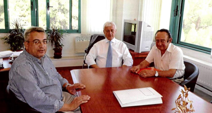 Το νέο Διοικητή του Παναρκαδικού Νοσοκομείου συνάντησε ο Πρόεδρος της ΠΕΑ μαζί με τον Π. Βαλασόπουλο