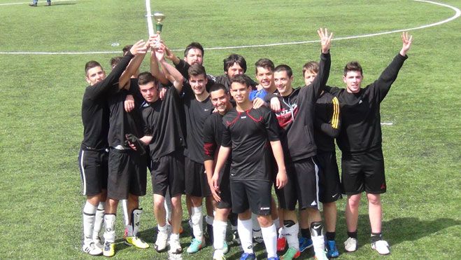 Το 4ο ΓΕΛ Τρίπολης κατέκτησε το πρωτάθλημα ποδοσφαίρου Λυκείων!
