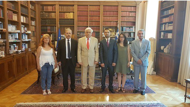Αδελφότητα Τουρκολεκαίων &quot;Ο Νικηταράς&quot; | Ιστορική συνάντηση με τον Προκόπη Παυλόπουλο στο Προεδρικό Μέγαρο!