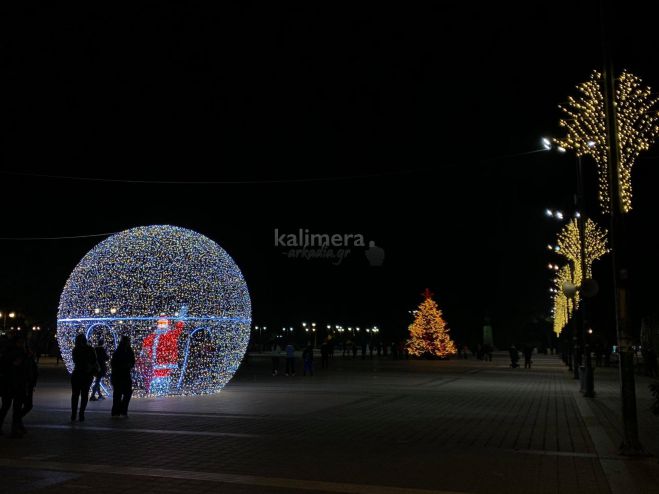 Lcokdown | Η νυχτερινή Χριστουγεννιάτικη Τρίπολη … μέσα από φωτογραφικά «κλικ»!