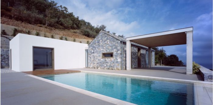 1ο Πανελλήνιο Αρχιτεκτονικό βραβείο για το έργο «Villa Melana» στην Κυνουρία!