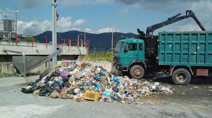 Προσωρινό σημείο μεταφόρτωσης σκουπιδιών ορίστηκε (και) ο χώρος του Βιολογικού Καθαρισμού