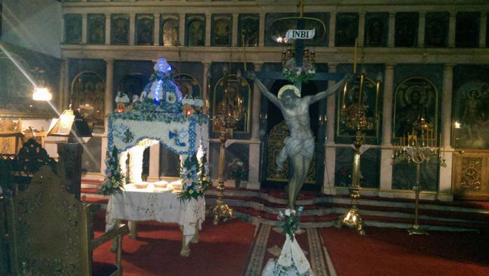 Ο επιτάφιος του Μητροπολιτικού ναού της Αγίας Κυριακής Δημητσάνας (εικόνες)