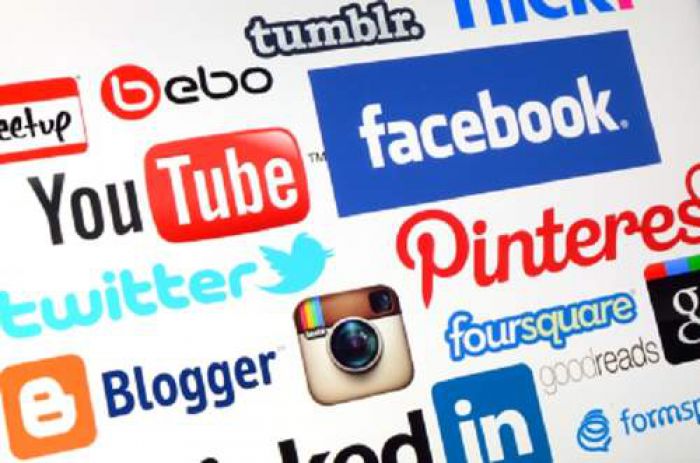 Social Media: Η σύγχρονη &amp; αναγκαία μόδα επικοινωνίας μας!