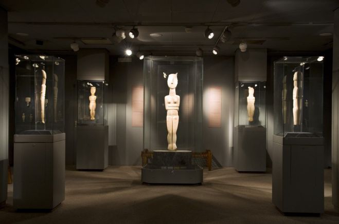 Επίσκεψη στο Μουσείο Κυκλαδικής Τέχνης από τους Φίλους του Αρχαιολογικού Μουσείου Άστρους