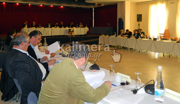 Την άλλη Δευτέρα συνεδριάζει το Περιφερειακό Συμβούλιο στην Τρίπολη