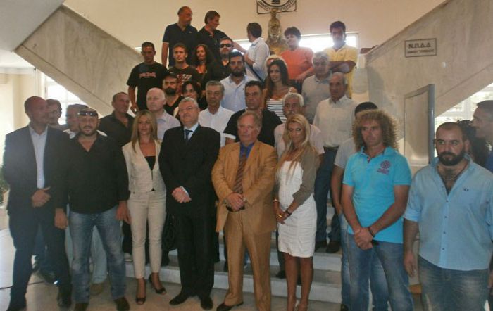 Ορκίστηκαν οι δύο περιφερειακοί σύμβουλοι της Χρυσής Αυγής στην Πελοπόννησο