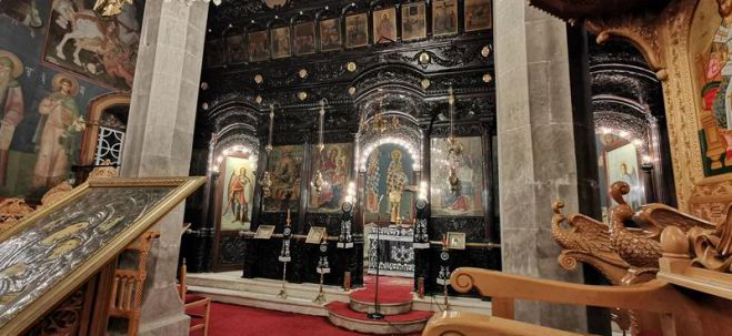 Στενό | Προηγιασμένη Θεία Λειτουργία στο Ναό Κοιμήσεως της Θεοτόκου (εικόνες)