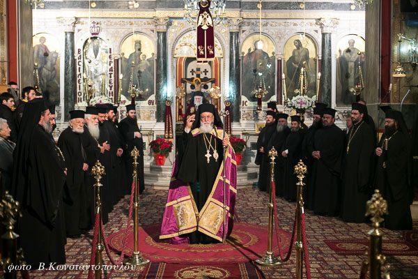 Ο Εσπερινός της εορτής του Αγίου Βασιλείου στην Τρίπολη (εικόνες)