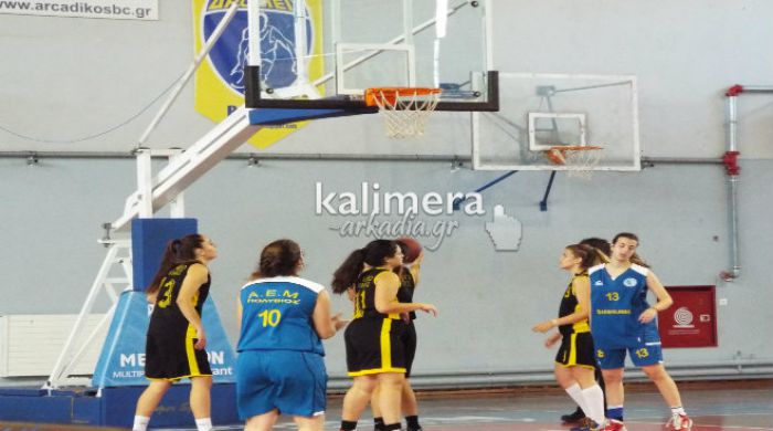 Σχολικό μπάσκετ: Νίκη για το 3ο Λύκειο Τρίπολης απέναντι στο ΓΕΛ Μεγαλόπολης (εικόνες)