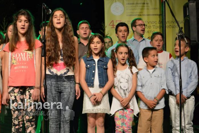 Λαγκάδια - Φωτογραφικές στιγμές από τον Πανελλήνιο Διαγωνισμό Δημοτικού Τραγουδιού!