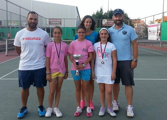 Τένις - Διακρίσεις για Καραναγνώστη, Μηναδάκη και Σουρλίγγα στο 3ο Athlisis Cup