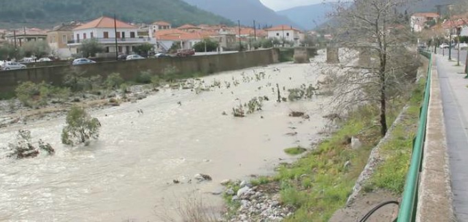 Σε οριοθέτηση του «ρέματος Δαφνώνα» προχωρούν στην Κυνουρία για να αποφύγουν τις πλημμύρες