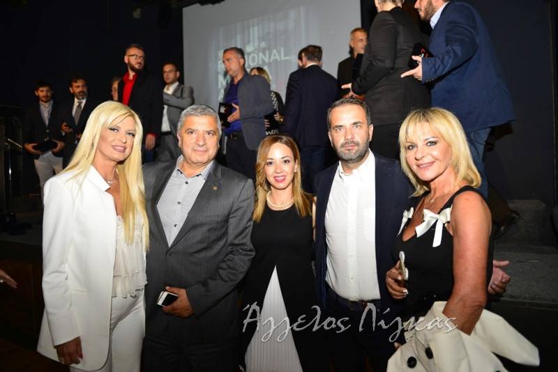 Την απονομή των βραβείων τίμησαν με την παρουσία τους, ο Δήμαρχος Αμαρουσίου, Γιώργος Πατούλης, συνοδευόμενος από τη σύζυγό του, Μαρίνα Πατούλη. 14875313 1302789016431929 579782045 n