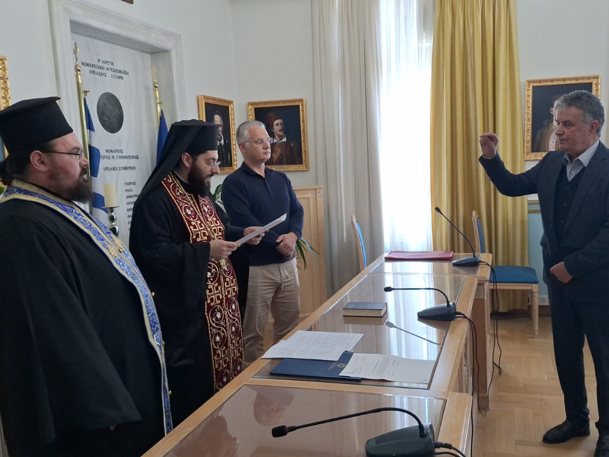 oristike perifereiakos simvoulos roumeliotis 4