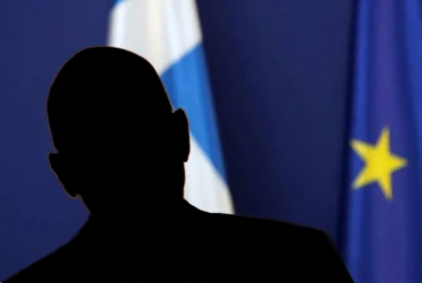 &Delta;ύ&omicron; &mu;ή&nu;&epsilon;&sigmaf; &alpha;&pi;&alpha;&xi;ί&omega;&sigma;&eta;&sigmaf;: &gamma;&iota;&alpha;&tau;ί &alpha;&gamma;&nu;&omicron;&epsilon;ί&tau;&alpha;&iota; &eta; &Tau;&rho;ί&pi;&omicron;&lambda;&eta;;