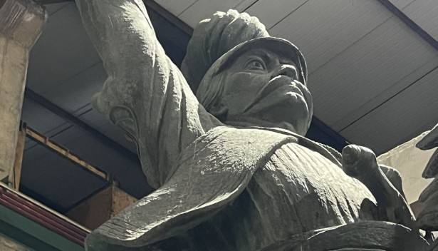 &Omicron; &Kappa;&omicron;&lambda;&omicron;&kappa;&omicron;&tau;&rho;ώ&nu;&eta;&sigmaf; &delta;&epsilon;&nu; &pi;&rho;&omicron;&sigma;&phi;έ&rho;&epsilon;&tau;&alpha;&iota; &gamma;&iota;&alpha; &tau;&omicron;&pi;&iota;&kappa;&omicron;ύ&sigmaf; &epsilon;&mu;&phi;&upsilon;&lambda;ί&omicron;&upsilon;&sigmaf;