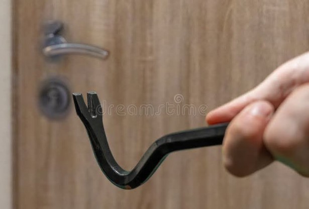 &Nu;έ&alpha; &kappa;&lambda;&omicron;&pi;ή &sigma;&tau;&omicron; &chi;&omega;&rho;&iota;ό &Beta;&omicron;&upsilon;&tau;&sigma;&alpha;&rho;ά&sigmaf;