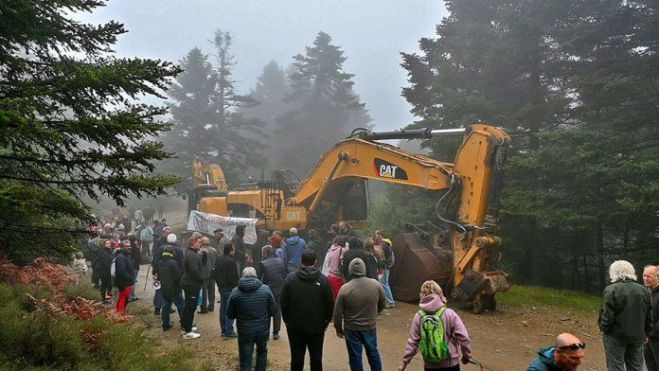 &Omicron; &Epsilon;&Omicron;&Sigma; &Sigma;&pi;ά&rho;&tau;&eta;&sigmaf; &theta;&alpha; &sigma;&upsilon;&mu;&mu;&epsilon;&tau;έ&chi;&epsilon;&iota; &sigma;&tau;&eta; &delta;&iota;&alpha;&mu;&alpha;&rho;&tau;&upsilon;&rho;ί&alpha; &gamma;&iota;&alpha; &tau;&iota;&sigmaf; &alpha;&nu;&epsilon;&mu;&omicron;&gamma;&epsilon;&nu;&nu;ή&tau;&rho;&iota;&epsilon;&sigmaf; &sigma;&tau;&omicron;&nu; &Kappa;&omicron;&sigma;&mu;ά