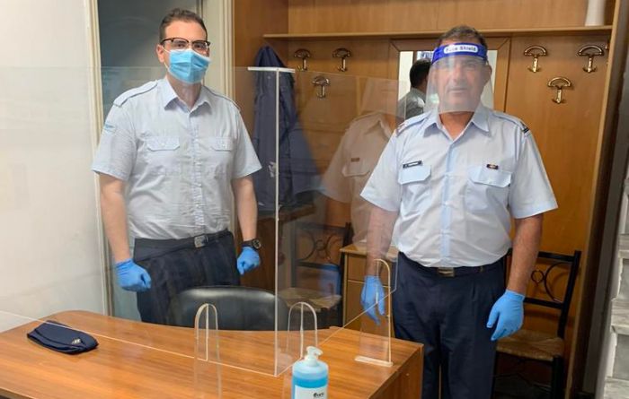 Ώ&rho;&alpha; &epsilon;&pi;&alpha;&nu;&alpha;&lambda;&epsilon;&iota;&tau;&omicron;&upsilon;&rho;&gamma;ί&alpha;&sigmaf; &gamma;&iota;&alpha; &tau;&omicron; &Pi;&omicron;&lambda;&epsilon;&mu;&iota;&kappa;ό &Mu;&omicron;&upsilon;&sigma;&epsilon;ί&omicron; &Tau;&rho;ί&pi;&omicron;&lambda;&eta;&sigmaf;