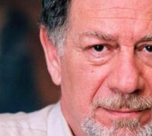 Έ&phi;&upsilon;&gamma;&epsilon; &alpha;&pi;ό &tau;&eta; &zeta;&omega;ή &omicron; &eta;&theta;&omicron;&pi;&omicron;&iota;ό&sigmaf; &Sigma;&omicron;&phi;&omicron;&kappa;&lambda;ή&sigmaf; &Pi;έ&pi;&pi;&alpha;&sigmaf;