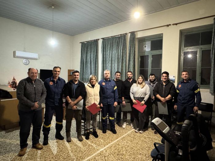 &Epsilon;&kappa;&pi;&alpha;ί&delta;&epsilon;&upsilon;&sigma;&eta; &sigma;&tau;&omicron;&upsilon;&sigmaf; &epsilon;&theta;&epsilon;&lambda;&omicron;&nu;&tau;έ&sigmaf; &tau;&omicron;&upsilon; &Pi;&upsilon;&rho;&omicron;&sigma;&beta;&epsilon;&sigma;&tau;&iota;&kappa;&omicron;ύ &Kappa;&lambda;&iota;&mu;&alpha;&kappa;ί&omicron;&upsilon; Ά&sigma;&tau;&rho;&omicron;&upsilon;&sigmaf; (&epsilon;&iota;&kappa;ό&nu;&epsilon;&sigmaf;)