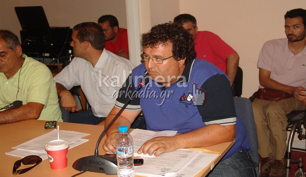 &Gamma;. &Phi;&omicron;ύ&kappa;&alpha;&sigmaf;: &laquo;&Gamma;ί&nu;&epsilon;&tau;&alpha;&iota; &pi;ό&lambda;&epsilon;&mu;&omicron;&sigmaf; &epsilon;&nu;&alpha;&nu;&tau;ί&omicron;&nu; &tau;&eta;&sigmaf; &epsilon;&tau;&alpha;&iota;&rho;&epsilon;ί&alpha;&sigmaf; &mu;&alpha;&sigmaf;&raquo;