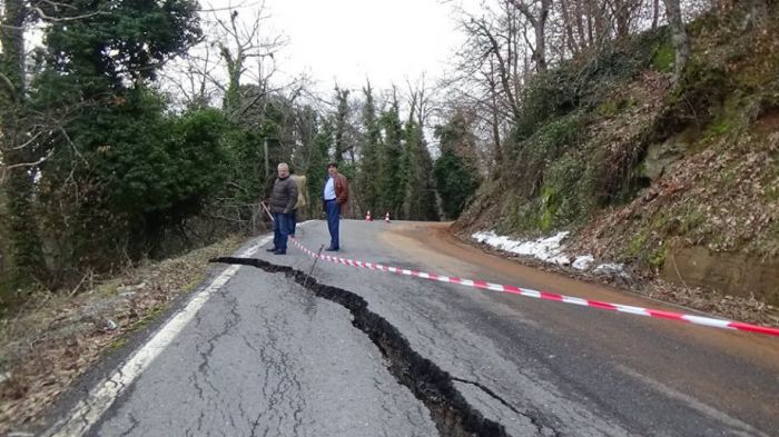 &Zeta;&eta;&mu;&iota;έ&sigmaf; - &kappa;&alpha;&kappa;&omicron;&kappa;&alpha;&iota;&rho;ί&alpha; | &Delta;&iota;&alpha;&kappa;&omicron;&pi;έ&sigmaf; &kappa;&upsilon;&kappa;&lambda;&omicron;&phi;&omicron;&rho;ί&alpha;&sigmaf; &sigma;&epsilon; &kappa;&alpha;&tau;&epsilon;&sigma;&tau;&rho;&alpha;&mu;&mu;έ&nu;&omicron;&upsilon;&sigmaf; &delta;&rho;ό&mu;&omicron;&upsilon;&sigmaf; &sigma;&tau;&eta;&nu; &Alpha;&rho;&kappa;&alpha;&delta;ί&alpha;