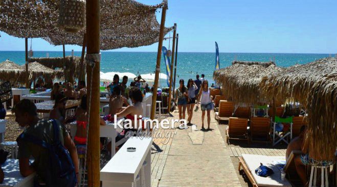Το «Καλημέρα Αρκαδία» παρουσιάζει την πανέμορφη και … κοσμοπολίτικη παραλία της Κουρούτας!