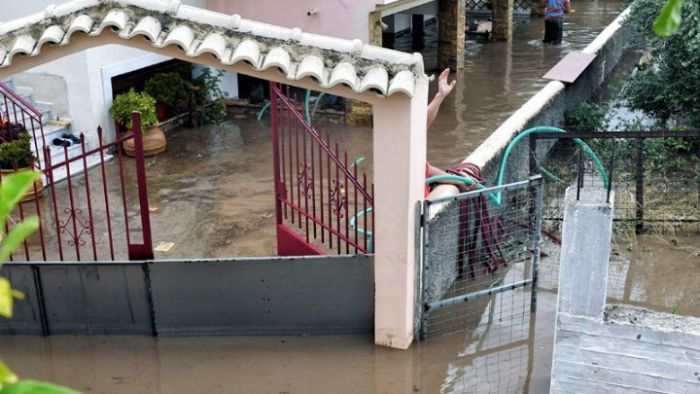 &Omicron; &laquo;&Iota;&alpha;&nu;ό&sigmaf;&raquo; ή&tau;&alpha;&nu; έ&nu;&alpha;&sigmaf; &alpha;&pi;ό &tau;&omicron;&upsilon;&sigmaf; &pi;&iota;&omicron; &iota;&sigma;&chi;&upsilon;&rho;&omicron;ύ&sigmaf; &mu;&epsilon;&sigma;&omicron;&gamma;&epsilon;&iota;&alpha;&kappa;&omicron;ύ&sigmaf; &kappa;&upsilon;&kappa;&lambda;ώ&nu;&epsilon;&sigmaf; &alpha;&pi;ό &tau;&omicron; 1969