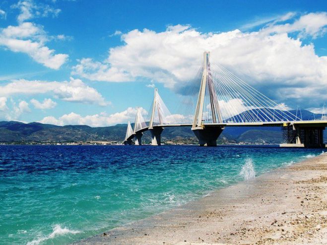 &Nu;&epsilon;&kappa;&rho;ό&sigmaf; &omicron; &pi;&omicron;&delta;&eta;&lambda;ά&tau;&eta;&sigmaf; &pi;&omicron;&upsilon; έ&pi;&epsilon;&sigma;&epsilon; &alpha;&pi;ό &tau;&omicron; &kappa;&alpha;&tau;ά&sigma;&tau;&rho;&omega;&mu;&alpha; &tau;&eta;&sigmaf; &gamma;έ&phi;&upsilon;&rho;&alpha;&sigmaf; &Rho;ί&omicron;&upsilon; - &Alpha;&nu;&tau;&iota;&rho;&rho;ί&omicron;&upsilon;