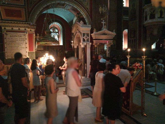 &Alpha;&gamma;&rho;&upsilon;&pi;&nu;ί&alpha; &gamma;&iota;&alpha; &tau;&omicron;&nu; Ά&gamma;&iota;&omicron; &Pi;&alpha;ΐ&sigma;&iota;&omicron; &sigma;&tau;&eta;&nu; &Tau;&rho;ί&pi;&omicron;&lambda;&eta; (&epsilon;&iota;&kappa;ό&nu;&epsilon;&sigmaf;)