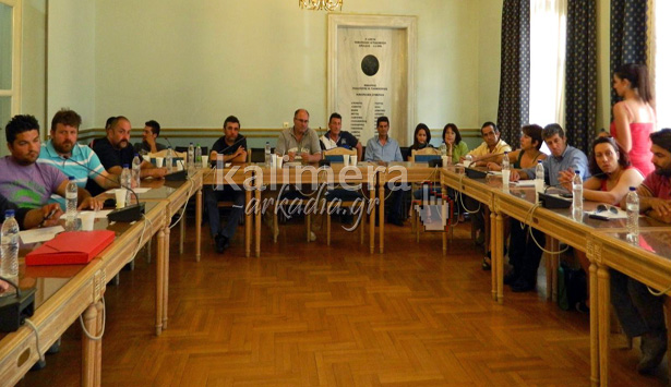 Τα προβλήματα των νέων αγροτών στο επίκεντρο σύσκεψης στην Περιφέρεια Πελοποννήσου (vd)