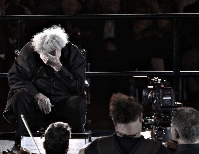 &Mu;ί&kappa;&eta;&sigmaf; &Theta;&epsilon;&omicron;&delta;&omega;&rho;ά&kappa;&eta;&sigmaf;: &ldquo;&Alpha;&pi;ό &tau;&eta;&nu; &Alpha;&gamma;ί&alpha; &Beta;&alpha;&rho;&beta;ά&rho;&alpha; &sigma;&tau;&omicron; &Kappa;&alpha;&lambda;&lambda;&iota;&mu;ά&rho;&mu;&alpha;&rho;&omicron;! 75 &chi;&rho;ό&nu;&iota;&alpha; &gamma;&iota;&alpha; &tau;&iota;&sigmaf; &chi;&omicron;&rho;&omega;&delta;ί&epsilon;&sigmaf; &mu;&alpha;&sigmaf;&hellip;&rdquo;