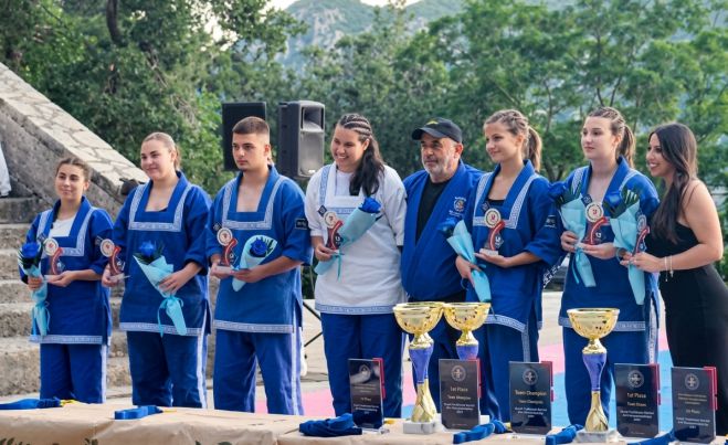 &Pi;ά&nu;&omega; &alpha;&pi;ό 100 &alpha;&theta;&lambda;&eta;&tau;έ&sigmaf; &sigma;&tau;&omicron; 12&omicron; &Tau;&omicron;&upsilon;&rho;&nu;&omicron;&upsilon;ά &Pi;&omicron;&lambda;&epsilon;&mu;&iota;&kappa;ώ&nu; &Tau;&epsilon;&chi;&nu;ώ&nu; &sigma;&tau;&eta; &Delta;&eta;&mu;&eta;&tau;&sigma;ά&nu;&alpha; - &Beta;&rho;&alpha;&beta;&epsilon;ύ&sigma;&epsilon;&iota;&sigmaf; &alpha;&pi;ό &tau;&omicron;&upsilon;&sigmaf; &Alpha;&epsilon;&tau;&omicron;ύ&sigmaf; &Gamma;&omicron;&rho;&tau;&upsilon;&nu;ί&alpha;&sigmaf;! (&epsilon;&iota;&kappa;ό&nu;&epsilon;&sigmaf;)