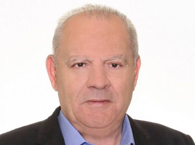 &laquo;Έ&phi;&upsilon;&gamma;&epsilon;&raquo; &omicron; &pi;&rho;ώ&eta;&nu; &Delta;ή&mu;&alpha;&rho;&chi;&omicron;&sigmaf; &Alpha;&nu;&alpha;&tau;&omicron;&lambda;&iota;&kappa;ή&sigmaf; &Mu;ά&nu;&eta;&sigmaf; &Kappa;. &Mu;&iota;&chi;&alpha;&lambda;&omicron;&lambda;&iota;ά&kappa;&omicron;&sigmaf;