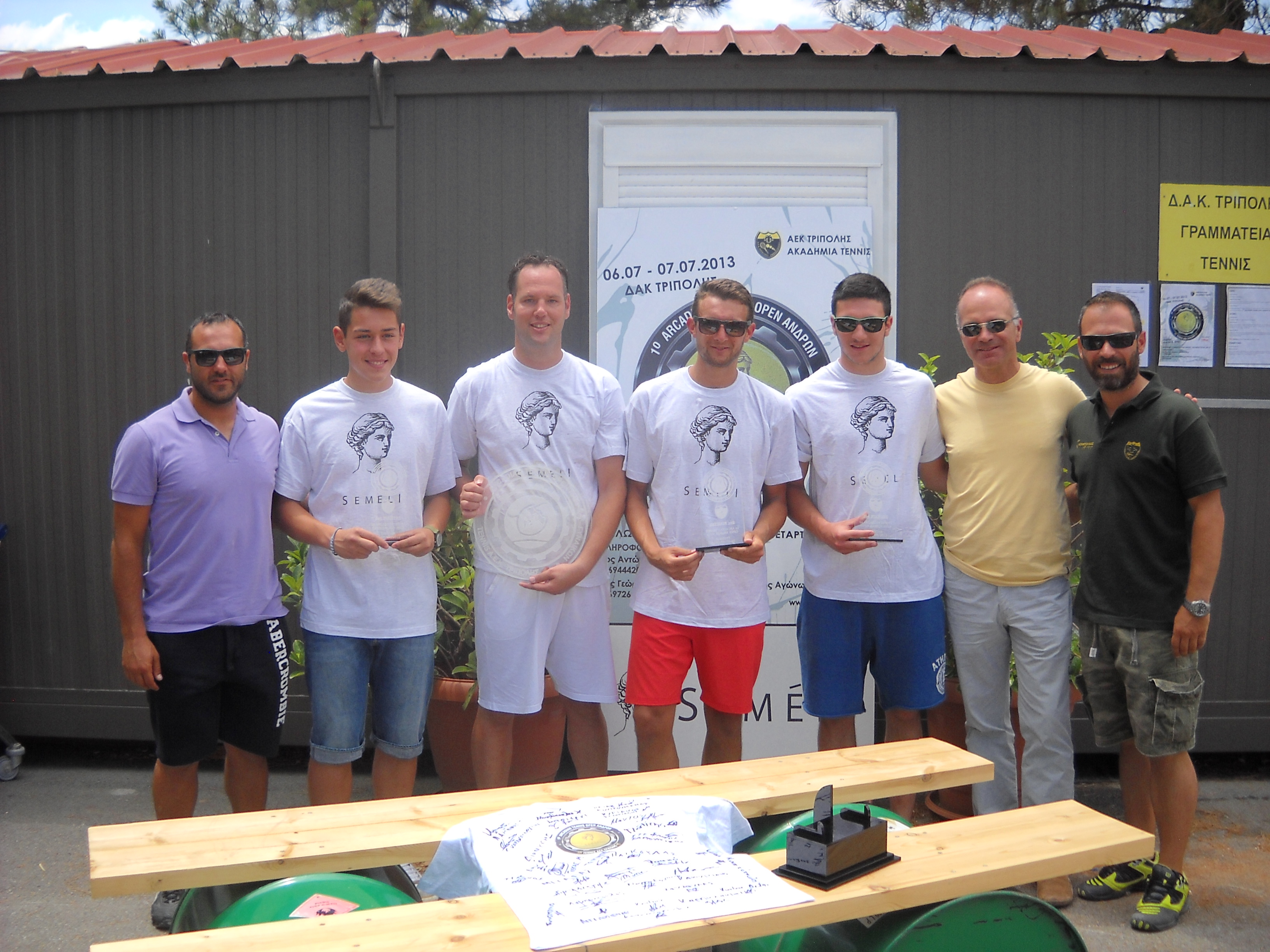 &Alpha;&upsilon;&lambda;&alpha;ί&alpha; &sigma;&tau;&omicron; 1&omicron; Arcadian Tennis Open &Alpha;&nu;&delta;&rho;ώ&nu;