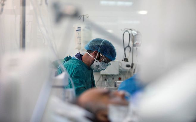 «Φουντώνει» η πανδημία - Έρχονται μέτρα στη διασκέδαση