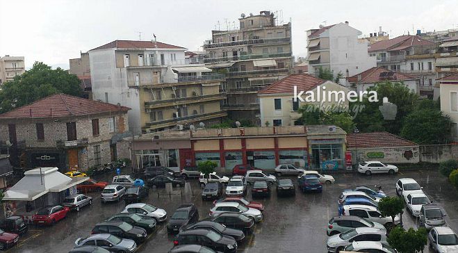 Ποιο καλοκαίρι; Βρέχει κάθε μέρα στην Τρίπολη! (vd)