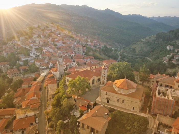 &Epsilon;&kappa;&lambda;&omicron;&gamma;έ&sigmaf; &sigma;&tau;&eta;&nu; &Alpha;&delta;&epsilon;&lambda;&phi;ό&tau;&eta;&tau;&alpha; &Delta;&eta;&mu;&eta;&tau;&sigma;&alpha;&nu;&iota;&tau;ώ&nu;