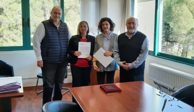 &Pi;&alpha;&nu;&alpha;&rho;&kappa;&alpha;&delta;&iota;&kappa;ό &Nu;&omicron;&sigma;&omicron;&kappa;&omicron;&mu;&epsilon;ί&omicron; | &Omicron;&rho;&kappa;ί&sigma;&tau;&eta;&kappa;&alpha;&nu; &delta;ύ&omicron; &epsilon;&rho;&gamma;&alpha;&zeta;ό&mu;&epsilon;&nu;&epsilon;&sigmaf;