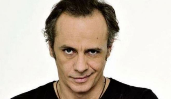 &Pi;έ&theta;&alpha;&nu;&epsilon; &omicron; &eta;&theta;&omicron;&pi;&omicron;&iota;ό&sigmaf; &Pi;ά&nu;&omicron;&sigmaf; &Rho;&epsilon;&nu;&tau;&omicron;ύ&mu;&eta;&sigmaf;