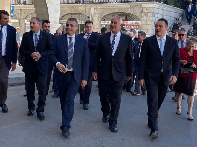 &Beta;&lambda;ά&sigma;&eta;&sigmaf;: "&Eta; 23&eta; &Sigma;&epsilon;&pi;&tau;&epsilon;&mu;&beta;&rho;ί&omicron;&upsilon; 1821 &epsilon;ί&nu;&alpha;&iota; &mu;&iota;&alpha; &sigma;&pi;&omicron;&upsilon;&delta;&alpha;ί&alpha; &eta;&mu;έ&rho;&alpha;, ό&chi;&iota; &mu;ό&nu;&omicron; &gamma;&iota;&alpha; &tau;&eta;&nu; &Tau;&rho;ί&pi;&omicron;&lambda;&eta;, &alpha;&lambda;&lambda;ά &gamma;&iota;&alpha; &tau;&eta;&nu; &Epsilon;&lambda;&lambda;ά&delta;&alpha; &omicron;&lambda;ό&kappa;&lambda;&eta;&rho;&eta;"